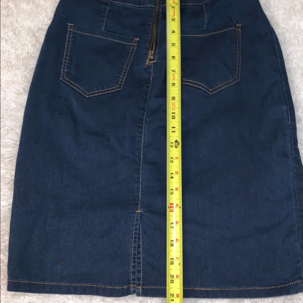 Woman jean pencil skirt - Picture 6 of 11